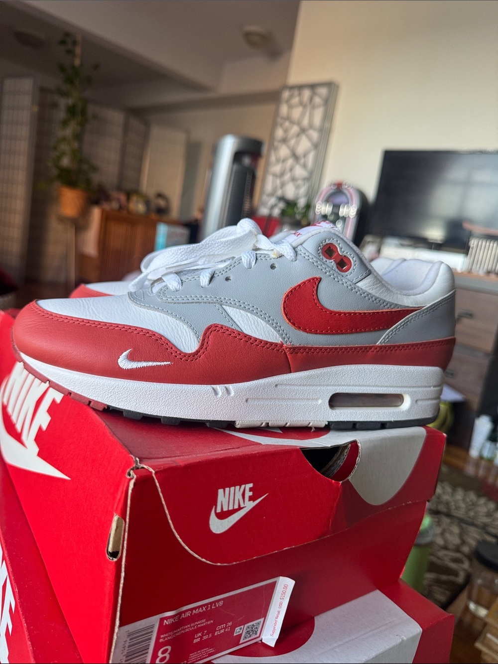 Nike Men’s ' Air Max 1 LV8 ‘Martian Sunrise’ size 8